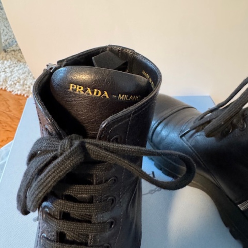 PRADA Black Leather Lug Sole Combat Boots Size 39 1/2 EU / 9,5 US - Picture 9 of 16